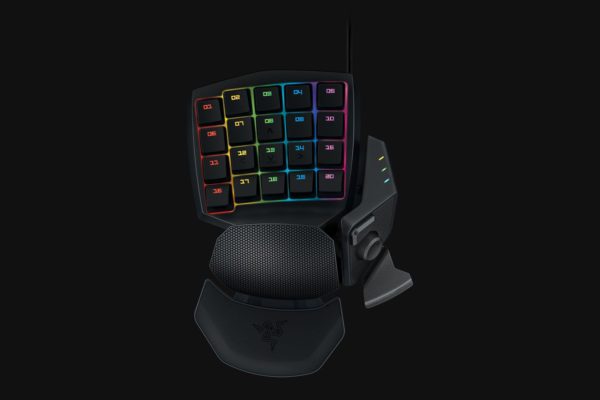 Súťaž o Keypad Razer Orbweaver Chroma