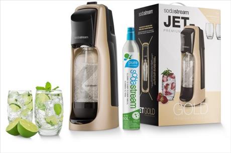 Súťaž o SodaStream Jet Premium Gold + dámske fľaše