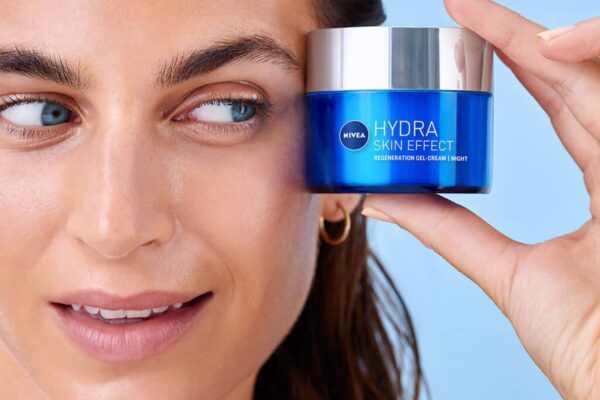 Súťaž o NIVEA Regeneračný nočný hydratačný gél-krém Hydra Skin Effect