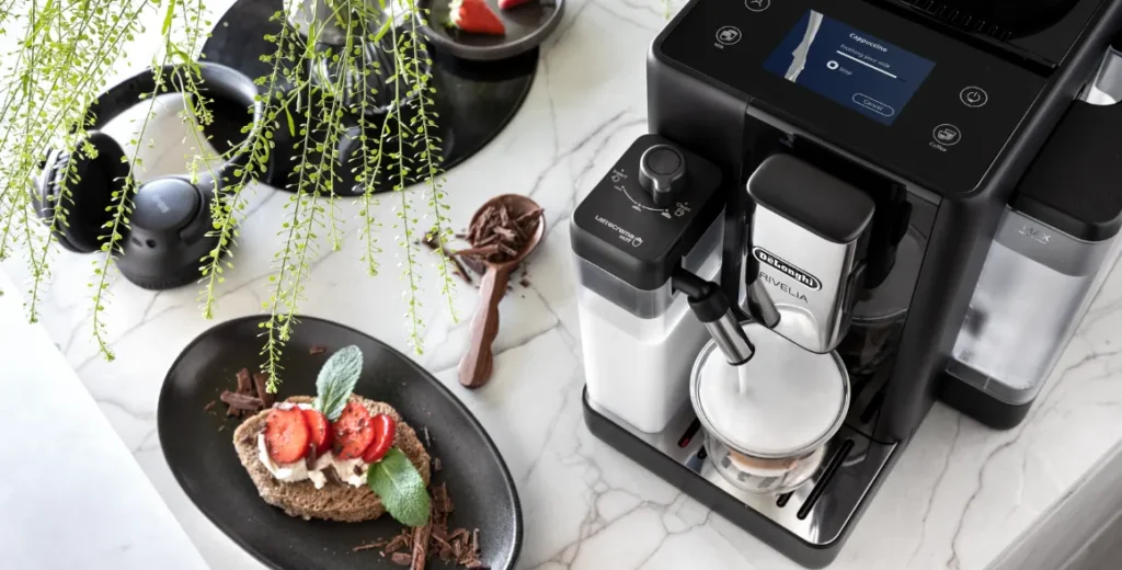 Súťaž o novinku - automatický kávovar Delonghi Rivelia